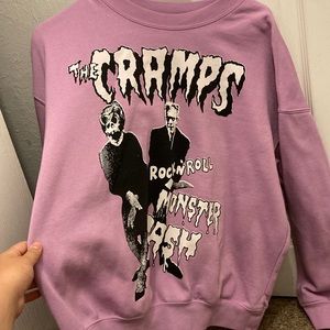 H&M cramps sweater